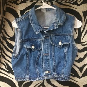 Niceee jean vest